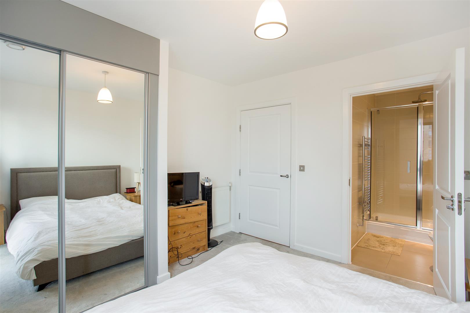 Hierro Court, Stepney